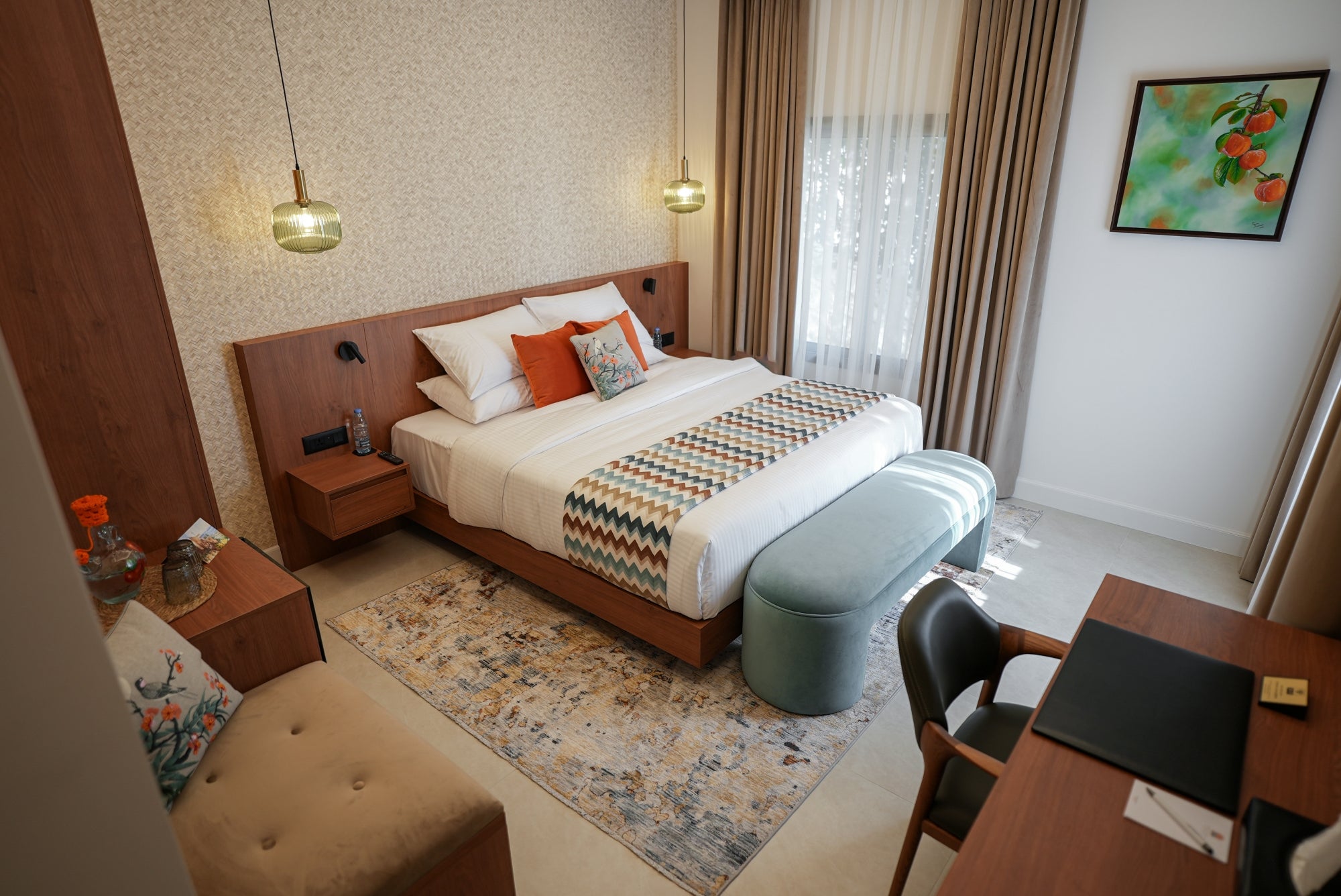 Room 6: Tarooz